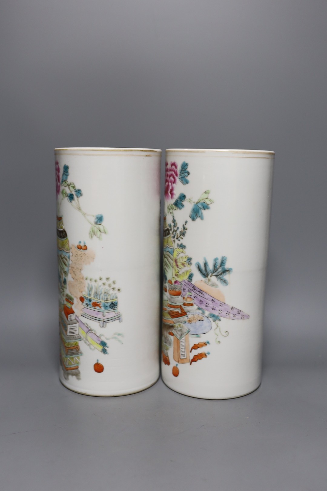 A pair of Chinese famille rose cylindrical vases 27cm